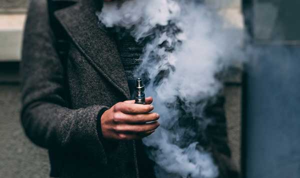 Volare con cartucce di vaporizzazione: la guida definitiva per viaggia